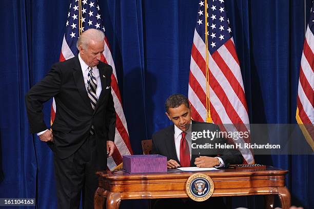 President Barack Obama signed the $787 billion economic stimulus bill in Denver, Colo on February 17, 2009. The President visited the Denver Museum...