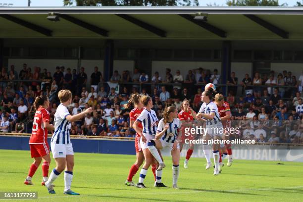 August 2023, Berlin: Regionalliga women: Hertha BSC - Union Berlin. Numerous spectators watch the women's regional league match between Hertha BSC...