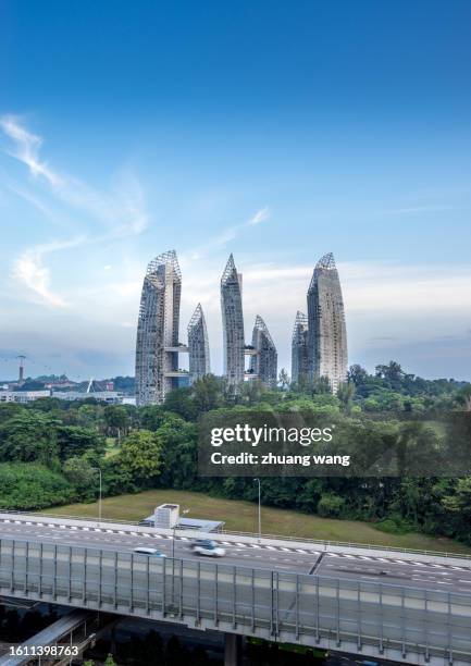 city scenery in keppel bay of singapore - singapore building stock pictures, royalty-free photos & images