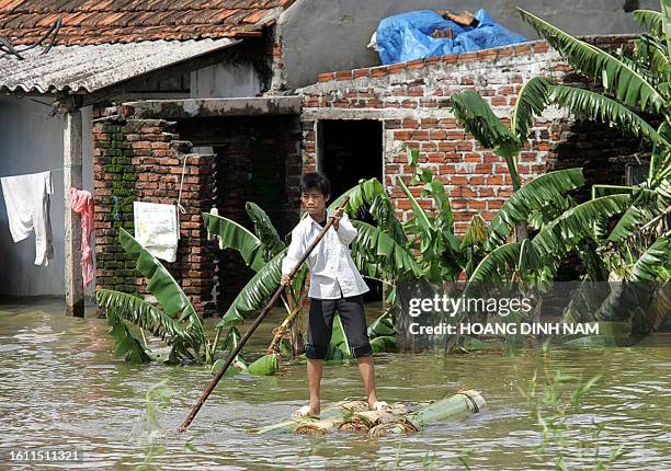 Fruit Tree Raft Banana Tree Raft Photos and Premium High Res Pictures - Getty Images