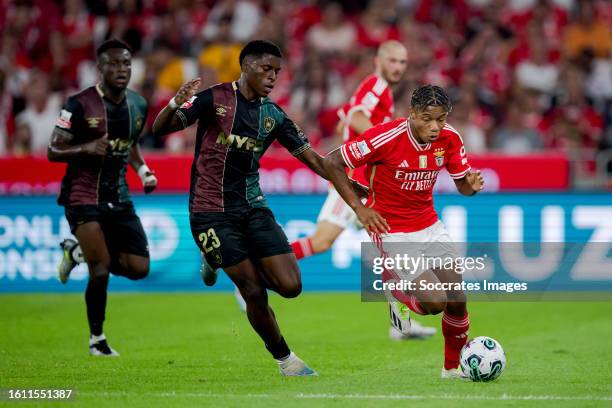 Manuel Keliano of Estreia da Amadora, David Neres of Benfica during the Portugese Primeira Liga match between Benfica v Estrela Amadora at the...