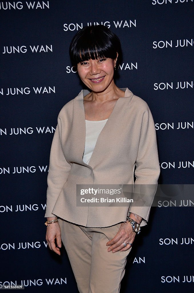 Son Jung Wan - Front Row & Backstage - Fall 2013 Mercedes-Benz Fashion Week