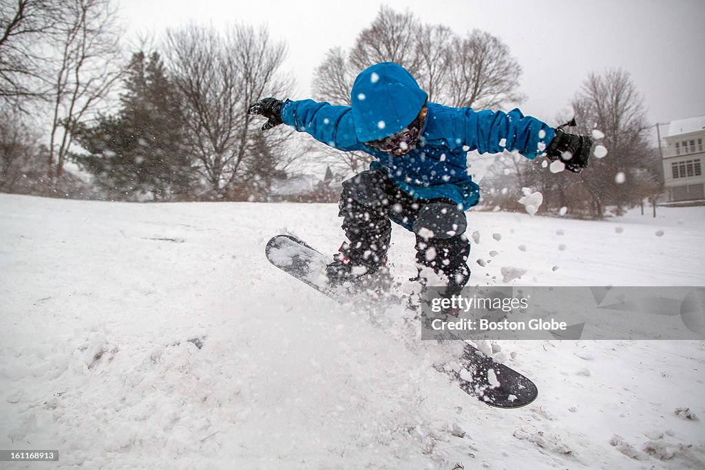 Winter Storm Strikes Massachusetts