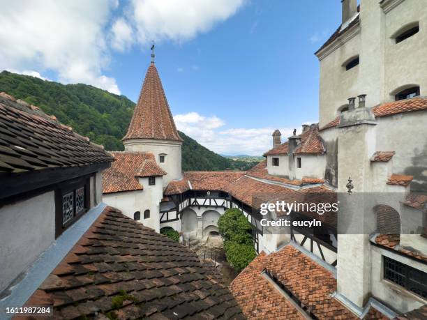 bran castle, bran, in transylvania, romania - bran castle stock pictures, royalty-free photos & images