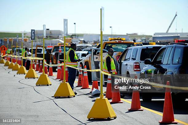Drop Off Circulation Passenger Drop Off Zone Photos and Premium High Res Pictures - Getty Images