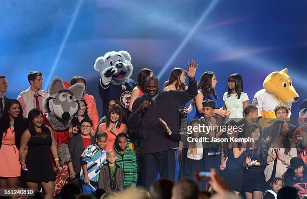 Host Shaquille O'Neal speaks onstage at the Third Annual Hall of Game Awards hosted by Cartoon Network at Barker Hangar on February 9, 2013 in Santa...