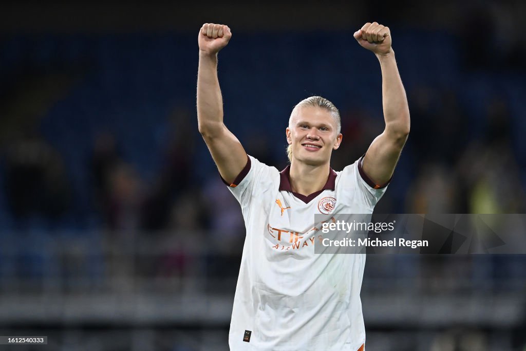 Burnley FC v Manchester City - Premier League