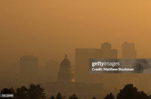 Slc Ut Inversion 71 Inversion Salt Lake City Stock Photos, High-Res Pictures, and Images ...