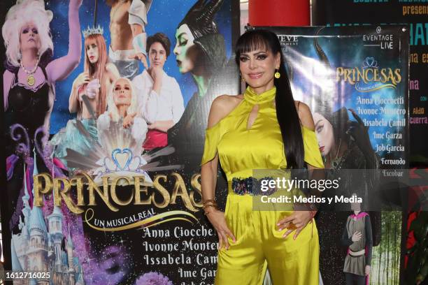Maribel Guardia poses for photos during the red carpet premiere of the play 'Princesas' on August 13, 2023 in Mexico City, Mexico.