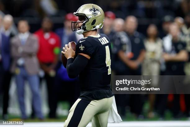 Derek Carr of the New Orleans Saints looks on during the preseason game against the Kansas City Chiefs at Caesars Superdome on August 13, 2023 in New...