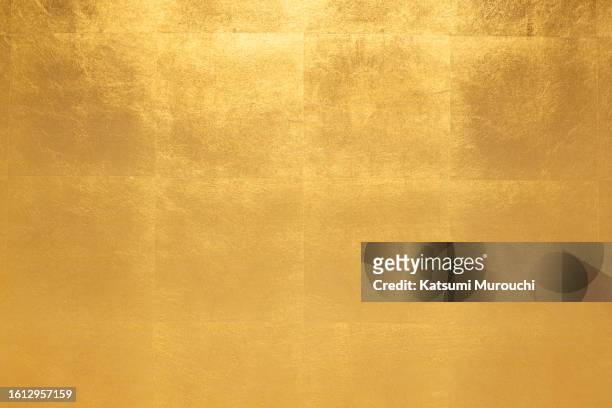 gold leaf surface texture background - gold leaf stock pictures, royalty-free photos & images