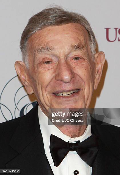 Screenwriter Shelley Berman attends the 25th Annual Scripter Awards at Edward L. Doheny Jr. Memorial Library at University of Southern California on...