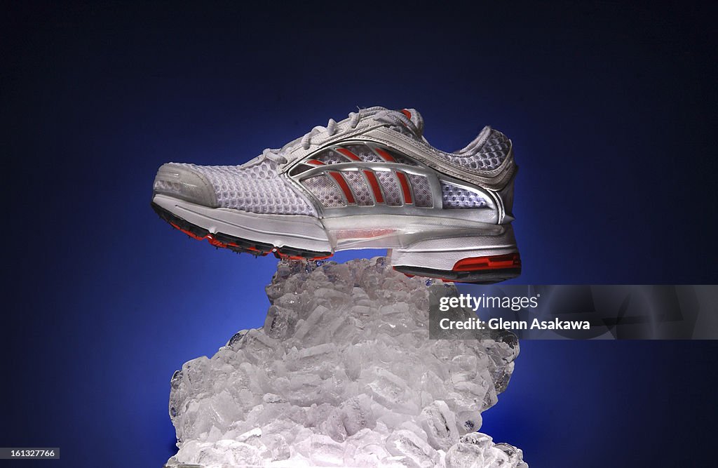 DENVER, COLORADO, JULY30, 2004--Adidas ClimaCool shoes are an example... Fotografía de - Images