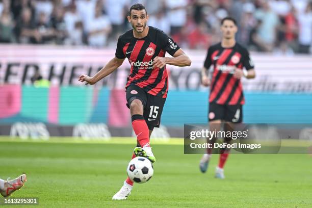 Ellyes Skhiri of Eintracht Frankfurt controls the Ball during the Bundesliga match between Eintracht Frankfurt and SV Darmstadt 98 at Deutsche Bank...