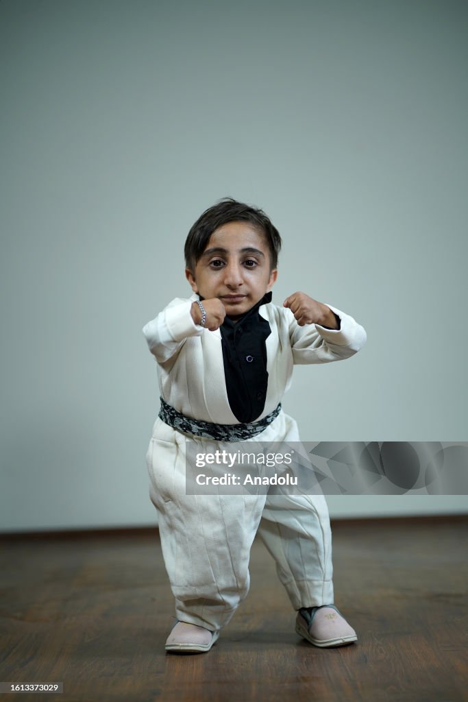 The World s Shortest Man Iranian Afshin Ghaderzadeh 65 24 News the-world-s-shortest-man-iranian-afshin-ghaderzadeh-65-24-news