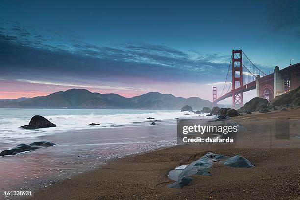 puente golden gate y headlands de marin - marin headlands fotografías e imágenes de stock