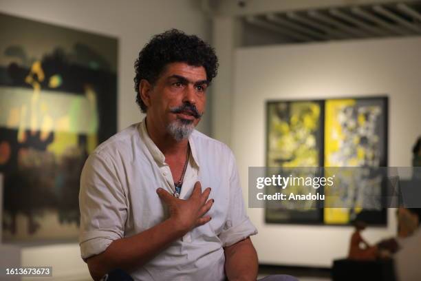 Painter Riaz Riaz 73 Iraq Painter Saddam Stock Photos, High-Res Pictures, and Images ...