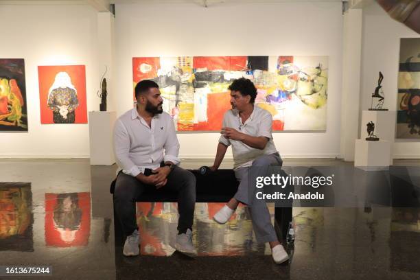 Painter Riaz Riaz 73 Iraq Painter Saddam Stock Photos, High-Res Pictures, and Images ...