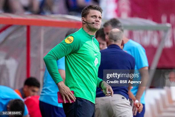 Roger Rozendal 186 Rozendal Stock Photos, High-Res Pictures, and Images - Getty Images