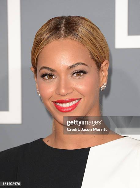 Singer Beyonce arrives at the 55th Annual GRAMMY Awards at Staples Center on February 10, 2013 in Los Angeles, California.