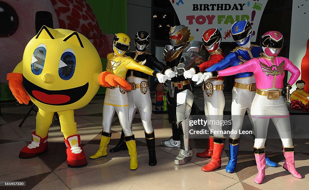Pacman Ranger Pac-Man and The Power Rangers join opening ceremonies at Toy Fair to ...