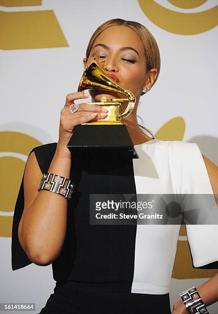 Singer Beyonce poses in the press room during the 55th Annual GRAMMY Awards at STAPLES Center on February 10, 2013 in Los Angeles, California.