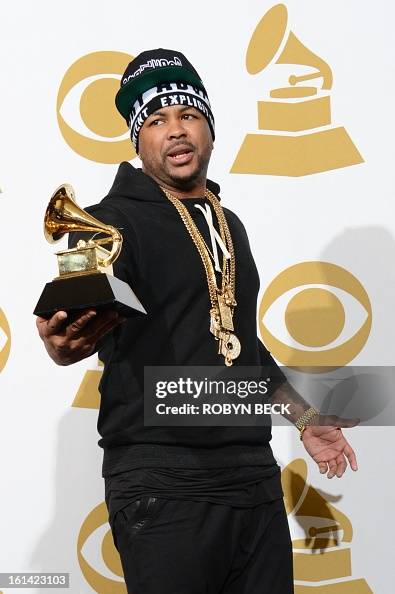 Successfull Rapper Dream Rapper The-Dream poses in the press room with his trophy for best ...