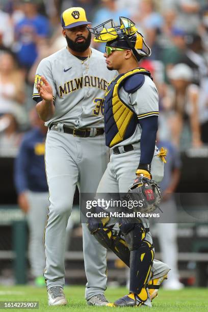 J.C. Mejia and William Contreras of the Milwaukee Brewers