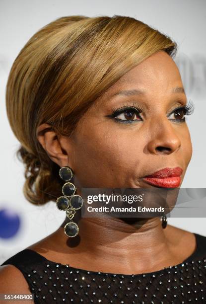 Singer Mary J. Blige arrives at the Los Angeles Confidential and Harmony Project GRAMMY after party honoring Mary J. Blige at Elevate Lounge on...