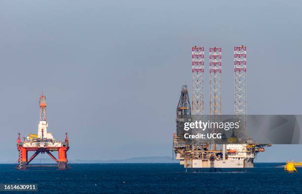 Port of Cromarty Firth, Invergordon, Scotland, UK, The Transocean Leader and Shelf Drilling Fortress vessels off shore, Cromarty Firth, Scotland, UK.