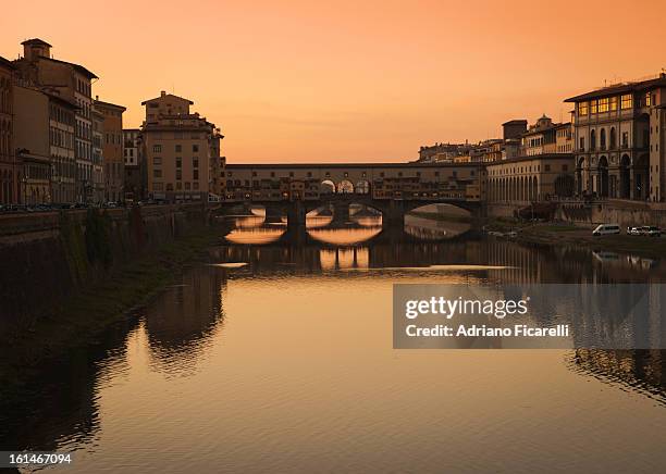 sunset in florence - adriano ficarelli stockfoto's en -beelden