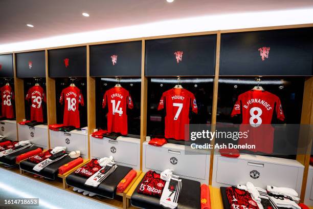 5,761 Manchester United Dressing Room Stock Photos, High-Res Pictures ...