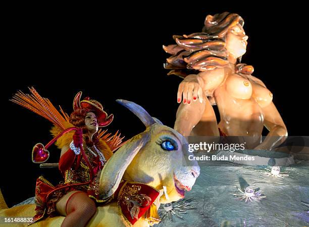 Dancers and musicians of São Clemente Samba School during the opening parade whose theme Horario Nobre tells in chapters the story of several...