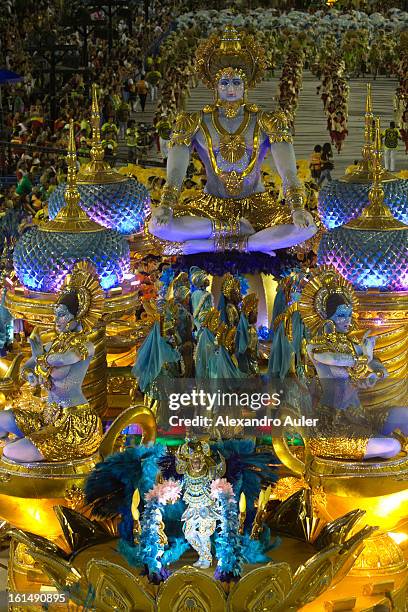 Floats, dancers and musicians of São Clemente Samba School during the opening parade whose theme Horario Nobre tells in chapters the story of several...