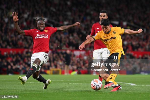 Hwang Hee-Chan of Wolverhampton Wanderers misses a chance during the Premier League match between Manchester United and Wolverhampton Wanderers at...