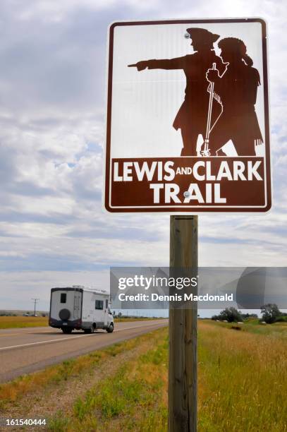 lewis and clark trail, us route 2, montana - lewis and clark expedition stock pictures, royalty-free photos & images