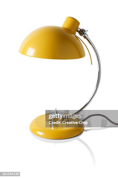 yellow reading / desk lamp - lámpara eléctrica fotografías e imágenes de stock