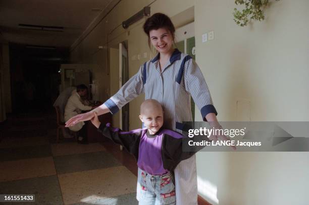 Ten Years After The Chernobyl Disaster, Minsk Hospitals Cure The Child Victims Of Radioactivity. The "docteurs Reve" Of Swiss Foundation Theodora,...