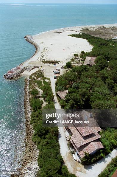 The Property Of Benoit Bartherotte In Robinson At The Extreme Tip Of the-property-of-benoit-bartherotte-in-robinson-at-the-extreme-tip-of