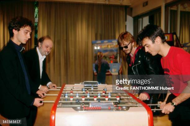 Rendezvous With Claude Berri. April 1992 in a playroom PARIS, Claude Berri playing football with his son Julien RASSAM, opposed to his other son...