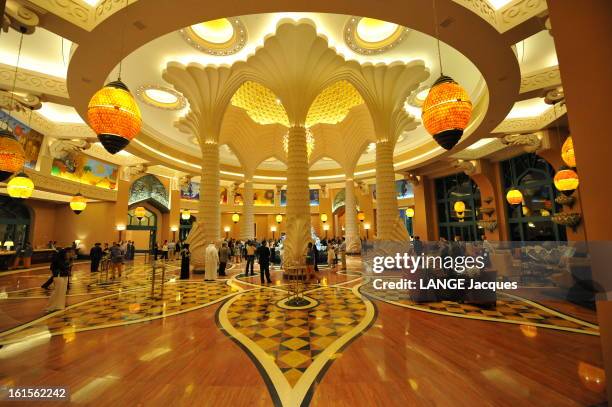 Pshsn รฉcailles Poisson Photos and Premium High Res Pictures - Getty Images