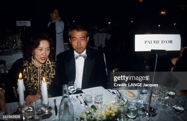 The 46th Cannes Film Festival 1993: The Closing Dinner. Le 46ème Festival de CANNES se déroule du 13 au 24 mai 1993 : Chen KAIGE, Palme d'or pour le...