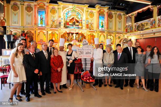 The Relay Bernard Loiseau Celebrates Its 20th Anniversary At Bocuse. Paul BOCUSE a invité dans son établissement de COLLONGES-AU-MONT-D'OR Dominique...