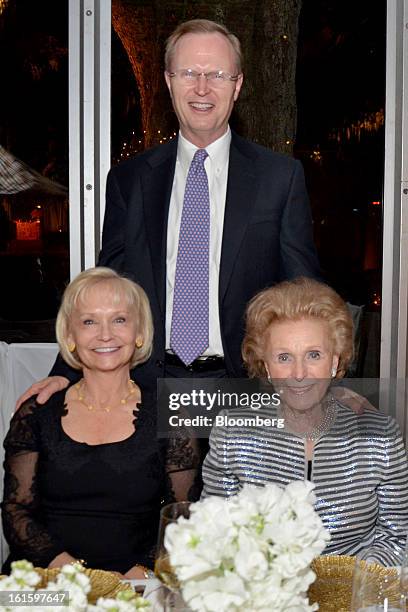 John Mara, president and CEO of the New York Giants, center, stands behind his wife, Denise, and mother, Ann, during a party hosted by Tom and Gayle...