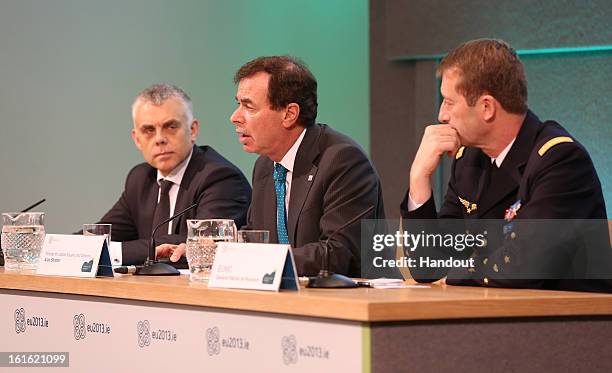 Popowski 39 Maciej Popowski Stock Photos, High-Res Pictures, and Images - Getty ...