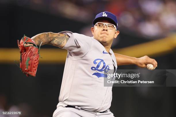 3,666 Julio Urías Photos & High Res Pictures - Getty Images