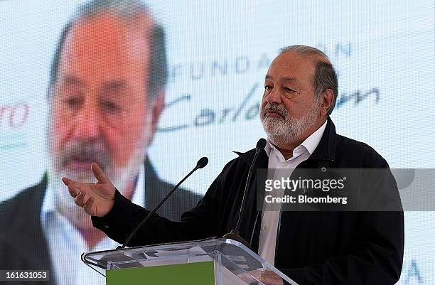 Billionaire Carlos Slim speaks during a news conference with Bill Gates, unseen, to announce donations to Mexico's International Maize and Wheat...
