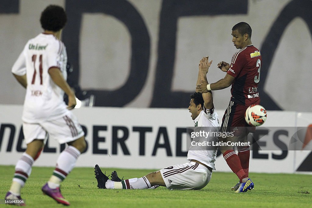 Caracas FC v Fluminense - 2013 Copa Bridgestone Libertadores