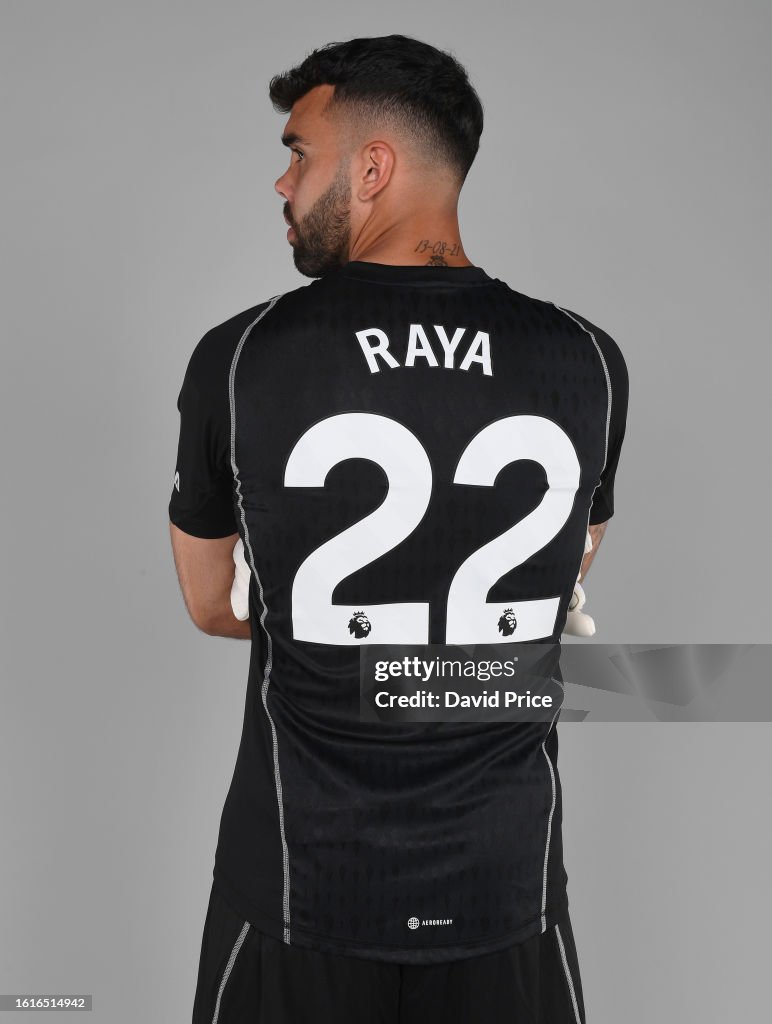 Arsenal Unveil New Signing David Raya