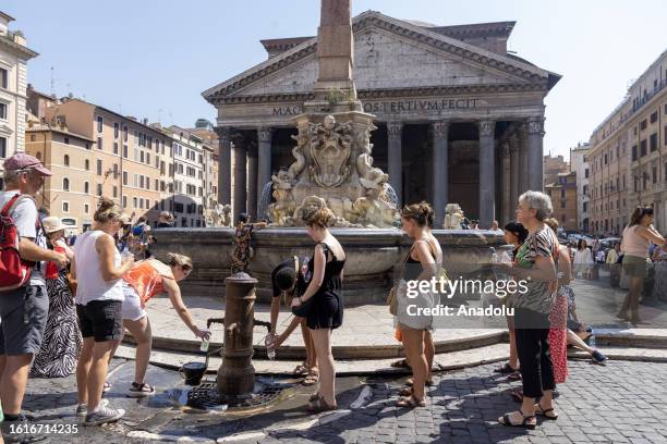 Heat In Rome 5,065 Hot Weather In Italy Stock Photos, High-Res Pictures, and Images ...